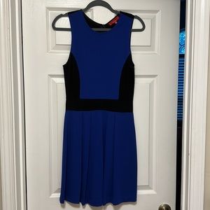 Saks Fifth Avenue color blocked Dress - Small